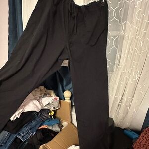 Scrubstar Women’s Black Scrub pants with Drawstring waist.